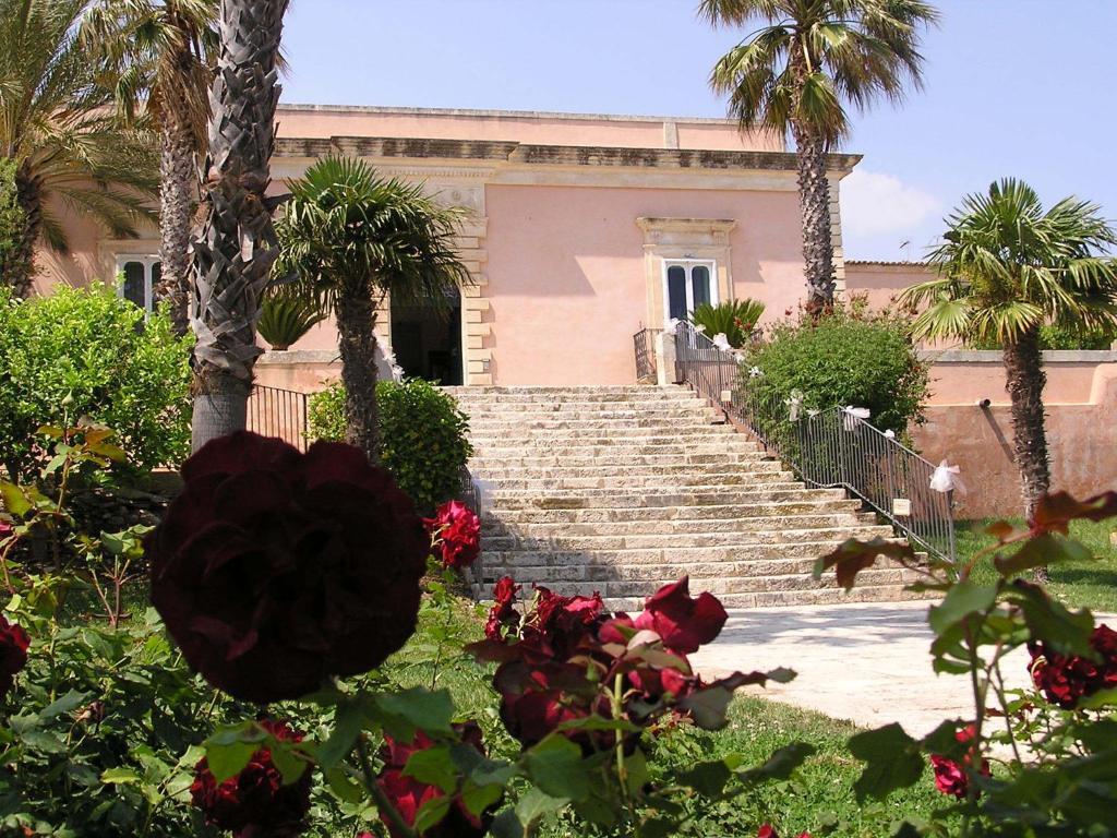 Villa Principe Di Belmonte Ispica Esterno foto